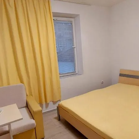 2- New In Center Апартамент Варна